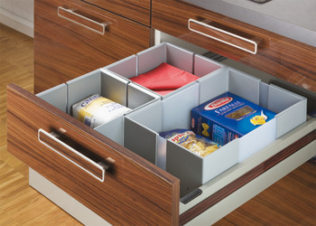 Food storage container insert, for front pull-outs and internal drawer boxes with railing
